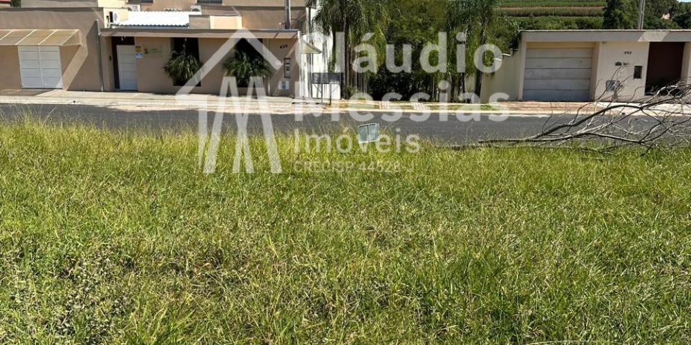 0B87FE5A-18DF-48FF-92A5-B00E66B00D2F